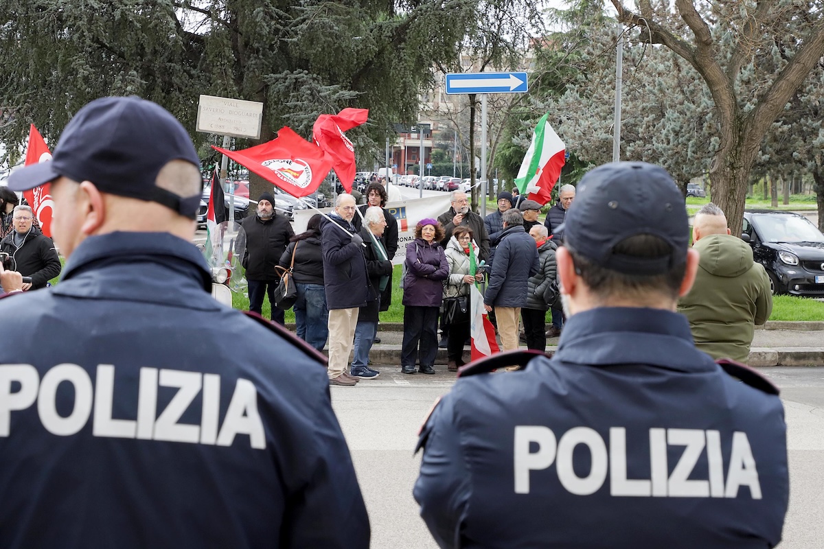 Alcuni militanti di CasaPound sono stati condannati per la prima volta per riorganizzazione del partito fascista