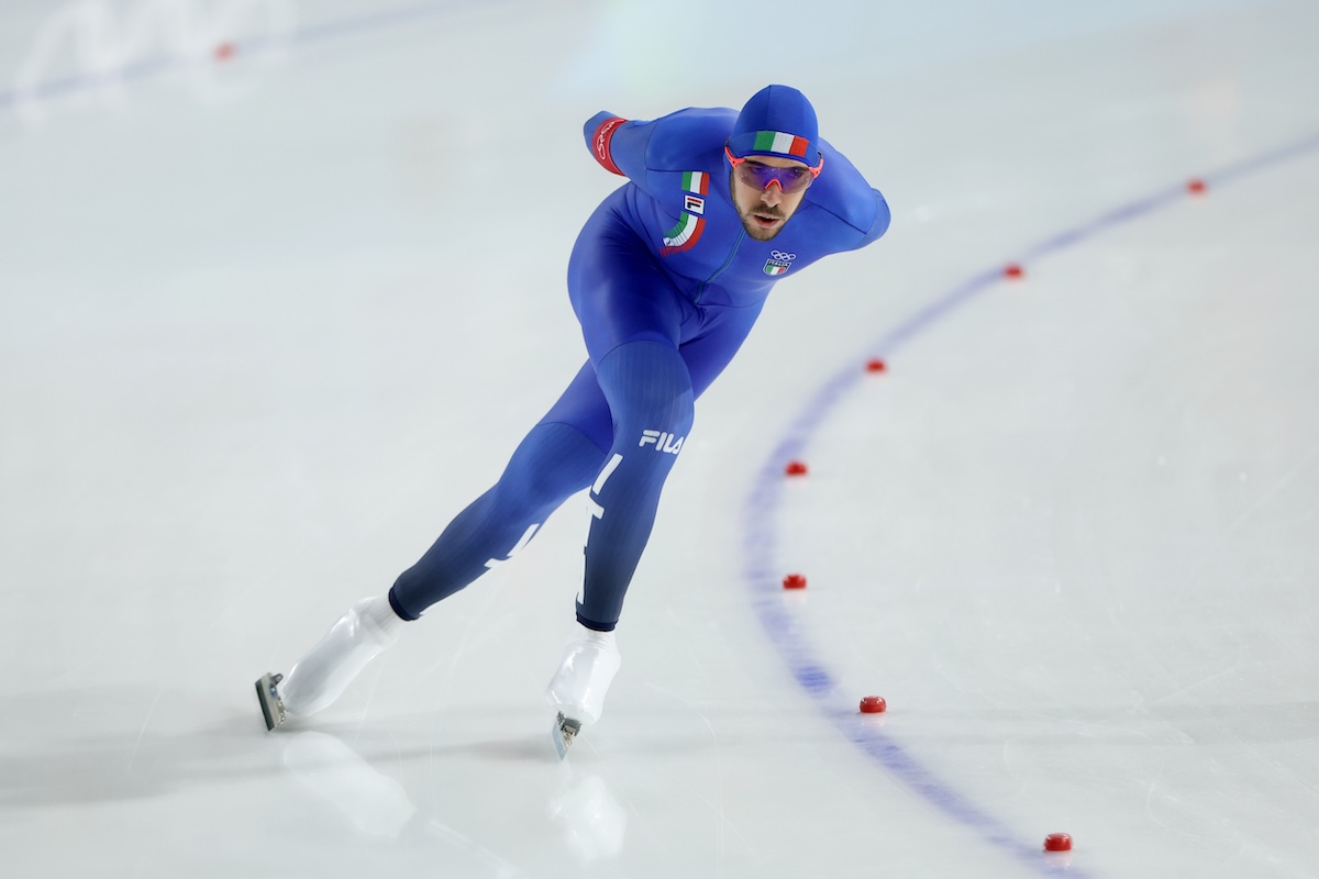 Niente medaglia per Davide Ghiotto nei 10.000 metri del pattinaggio di velocità