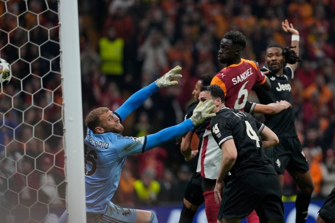 La Juventus ha perso 5-2 contro il Galatasaray nell’andata dei playoff di Champions League