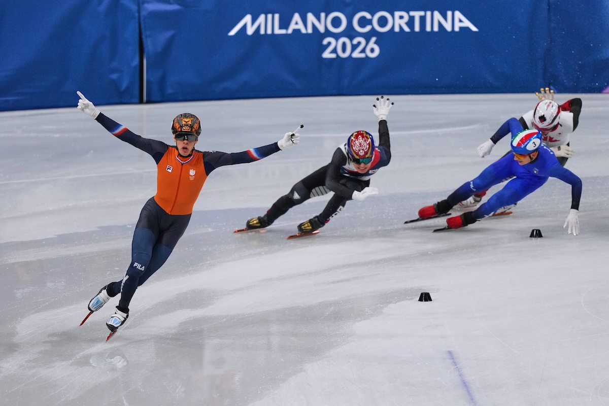 L’Italia ha vinto la medaglia di bronzo nella staffetta maschile dello short track