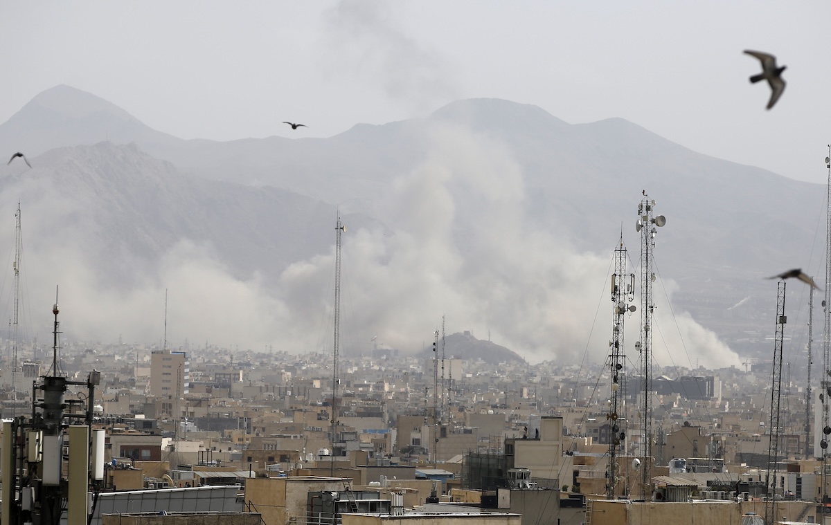 Stati Uniti e Israele stanno attaccando l’Iran