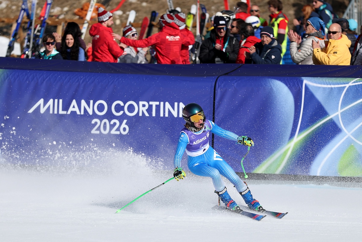Chiara Mazzel ha vinto la medaglia d’argento nella discesa VI alle Paralimpiadi invernali, la prima per l’Italia