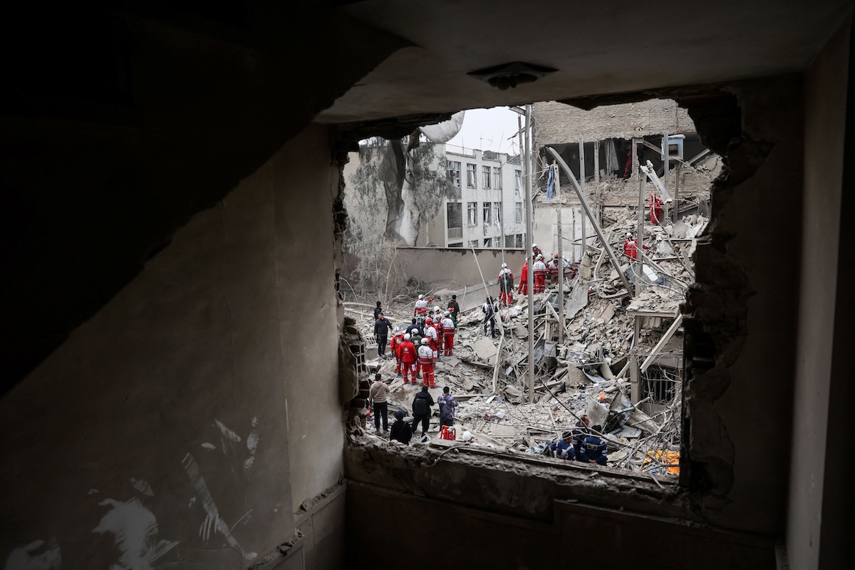 Israele dice di avere ucciso Ali Larijani