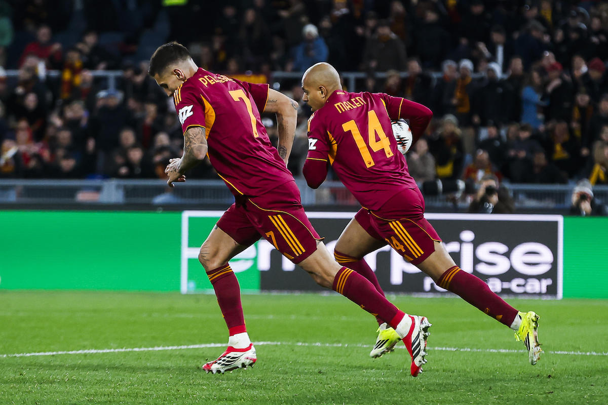 Il Bologna ha battuto la Roma 4-3 e si è qualificato ai quarti di finale di Europa League