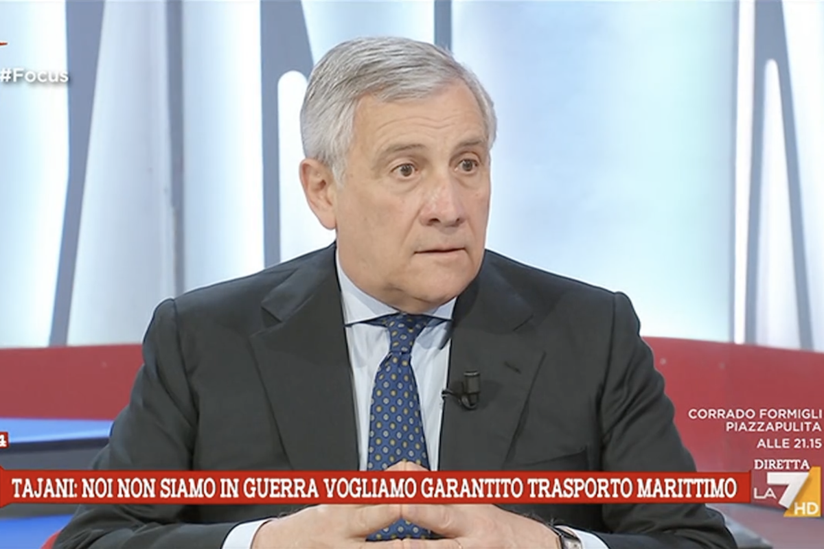 Antonio Tajani ne sta dicendo una peggio dell’altra
