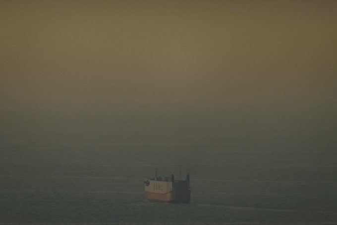 L’Iran chiede un pedaggio alle navi che vogliono passare dallo stretto di Hormuz