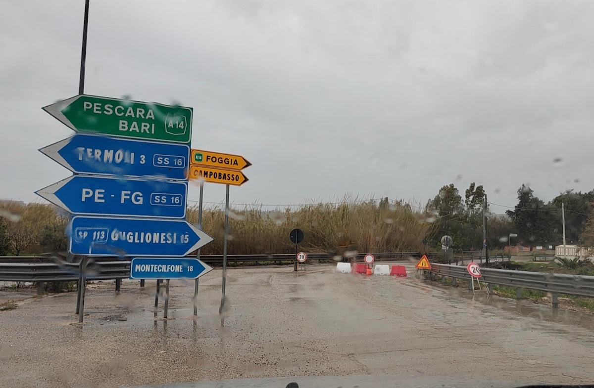Il sindaco di Termoli, in Molise, ha disposto l’evacuazione di alcune zone a causa del maltempo