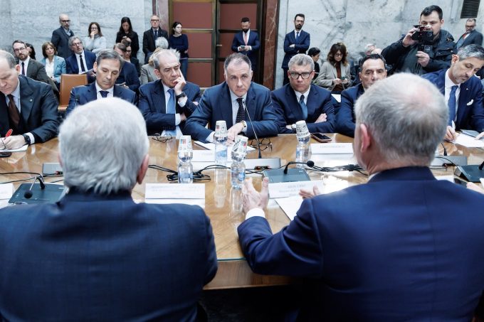 Il governo ha deciso di rimediare allo sgarbo a Confindustria