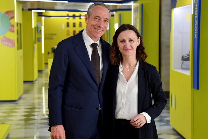 Il governo ha confermato Silvia Maria Rovere e Matteo Del Fante come presidente e amministratore delegato di Poste Italiane