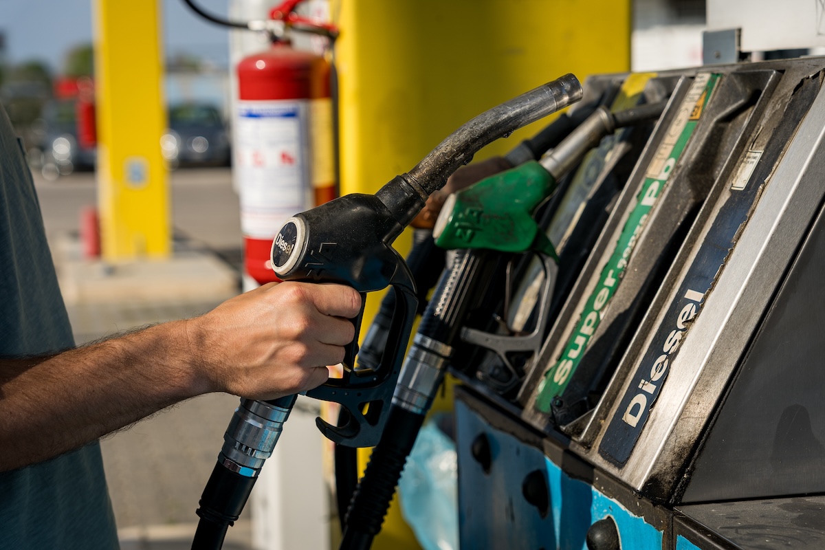 Il prezzo della benzina e del gasolio è cresciuto ancora