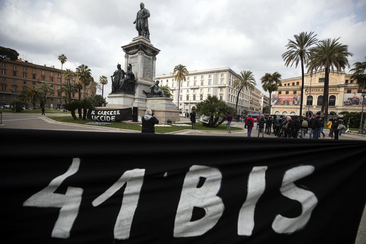 Come è stato smantellato un carcere che un po’ funzionava