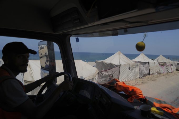 Venerdì sono stati uccisi due camionisti dell’Unicef incaricati di portare acqua alla città di Gaza