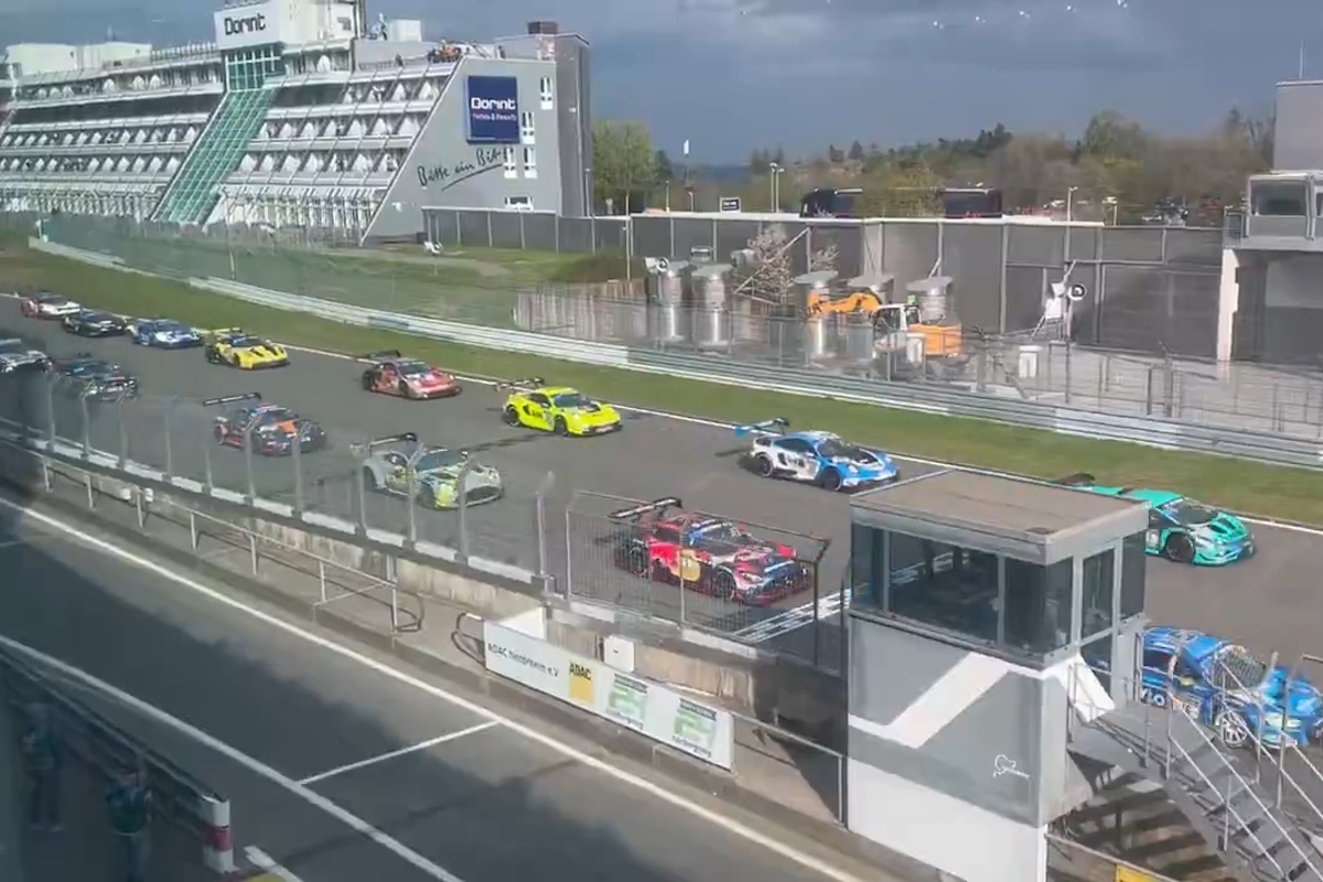 C’è stato un incidente mortale in una gara di Gran Turismo in Germania