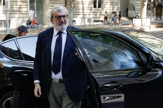 Michele Emiliano non ha trovato un nuovo lavoro in politica