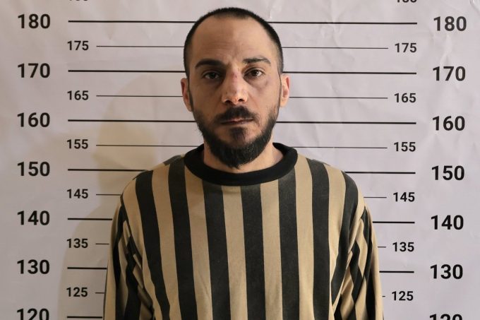 È stato arrestato il principale sospettato di uno dei più efferati massacri di civili del regime di Assad in Siria