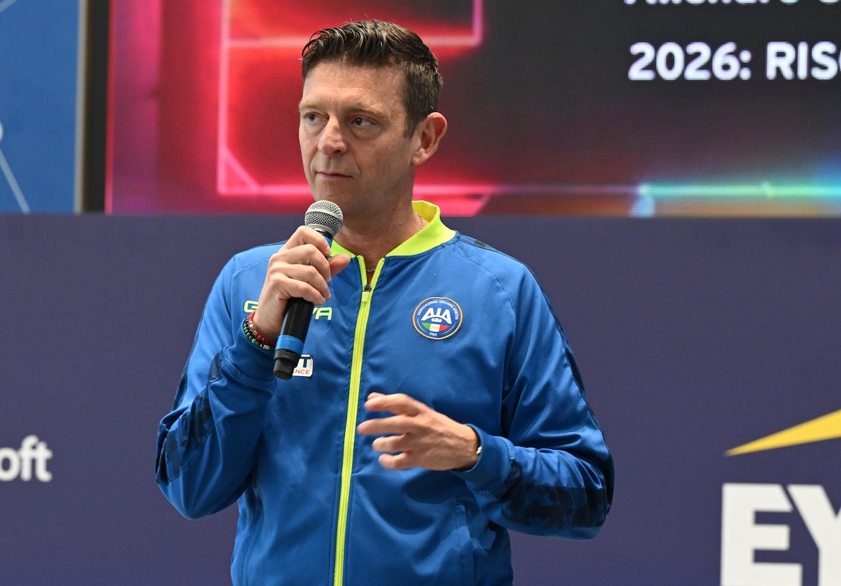 Il designatore degli arbitri di Serie A e B è indagato per frode sportiva