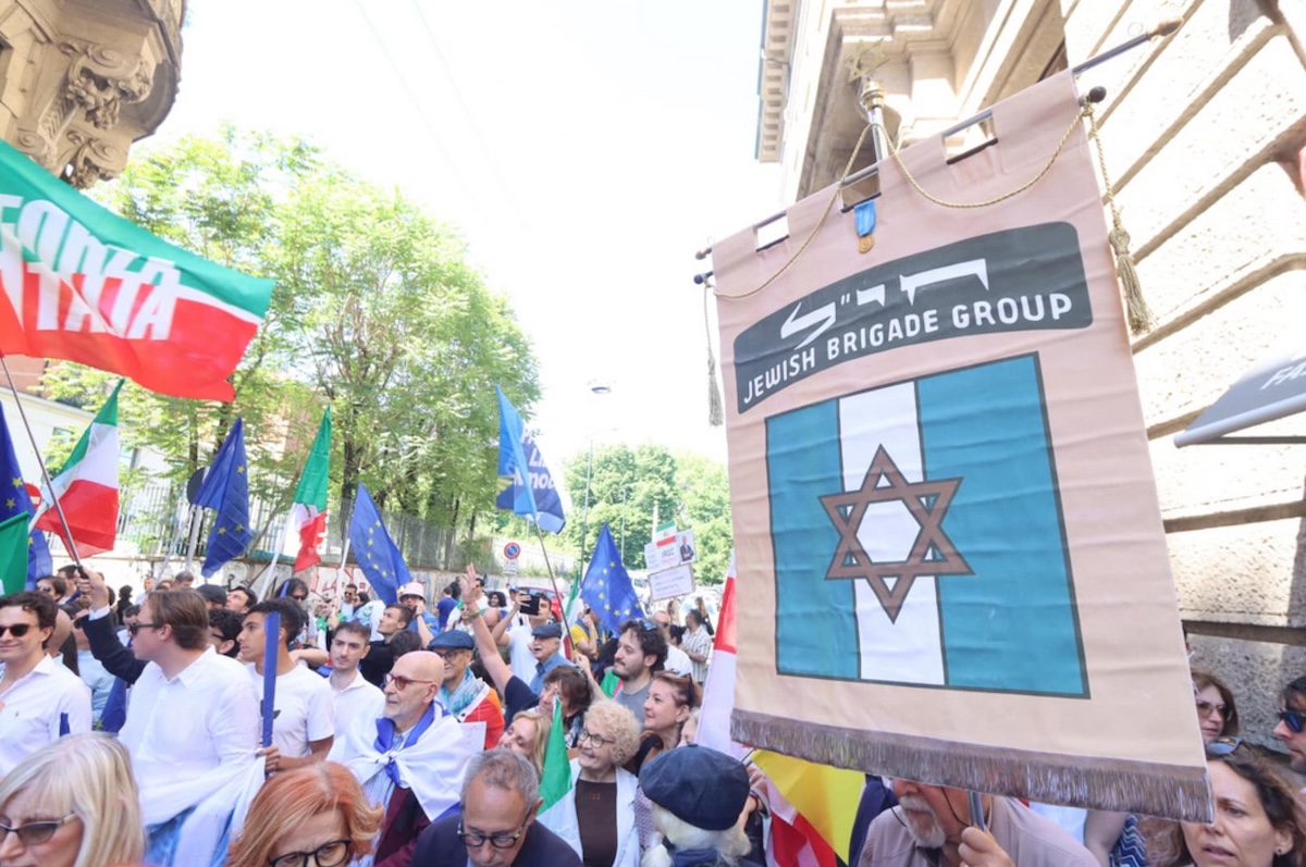 Cos’è successo alla Brigata Ebraica al corteo del 25 aprile di Milano