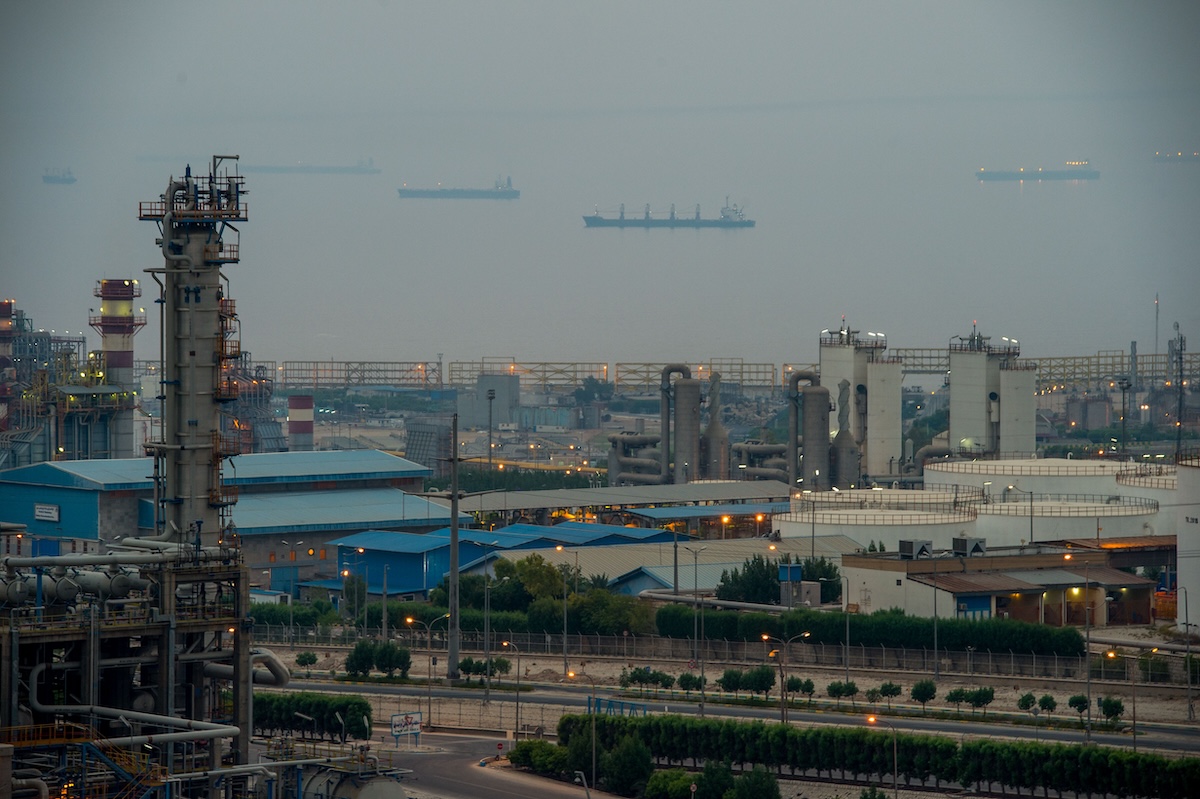 L'impianto petrolifero di Asaluyeh, in Iran, in una foto del 2019