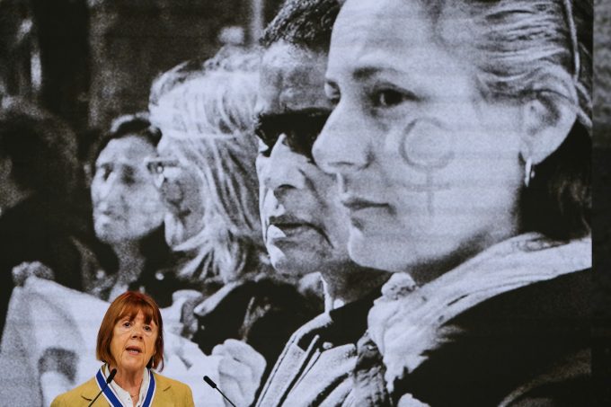 La procura di Parigi ha avviato un’inchiesta sulla riapertura del sito Coco, usato anche da Dominique Pelicot per gli stupri dell’ex moglie Gisèle