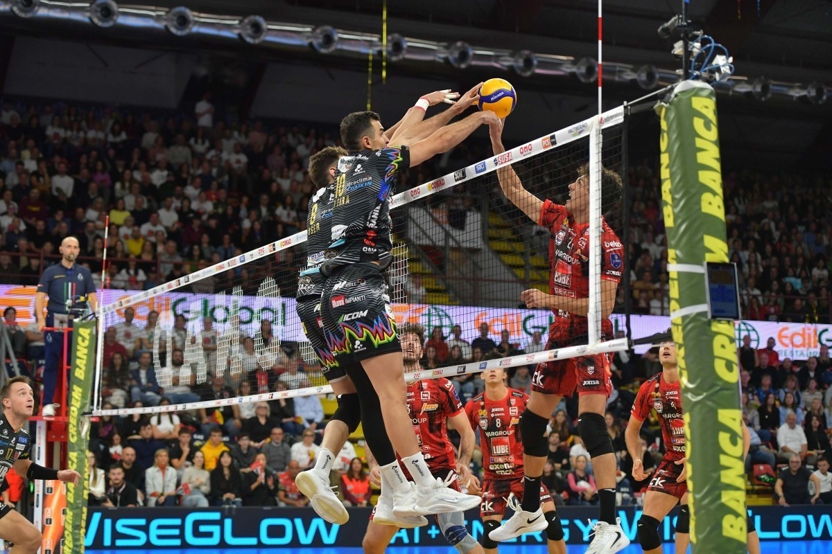 Perugia-Civitanova è La Finale del campionato maschile di pallavolo