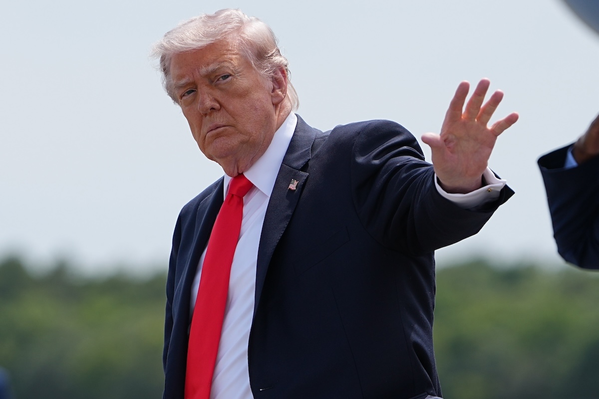 L’Iran ha inviato una nuova proposta per un accordo di pace agli Stati Uniti, ma Trump dice di non esserne soddisfatto