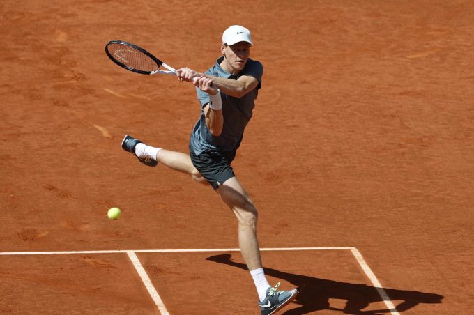 Jannik Sinner è in finale anche al torneo Masters 1000 di Madrid