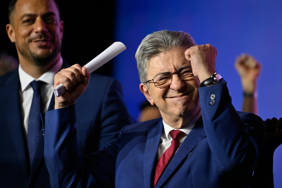 Jean-Luc Mélenchon si candiderà alle elezioni presidenziali francesi del 2027