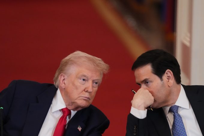 Il governo statunitense ha approvato una vendita di armi da 8,6 miliardi di dollari ai paesi del Golfo e a Israele, aggirando il Congresso