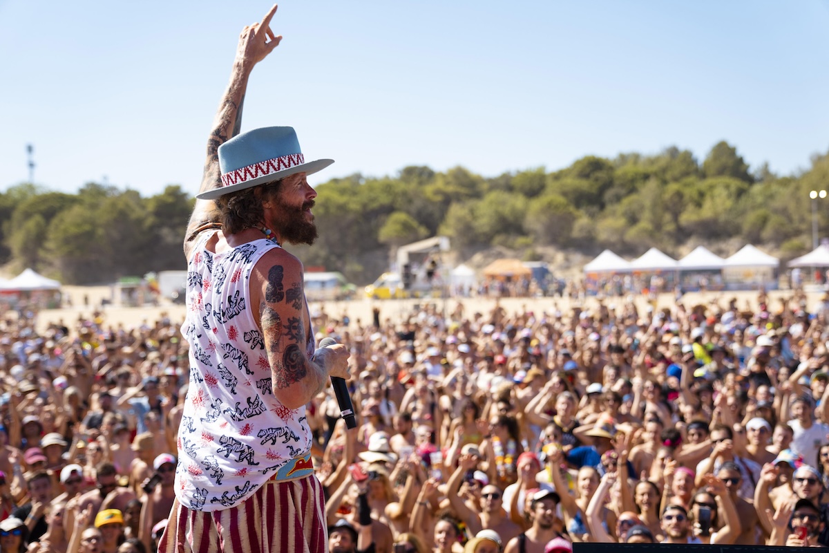 La procura di Trani sta indagando su tre persone coinvolte nell’organizzazione del Jova Beach Party di Barletta del 2022