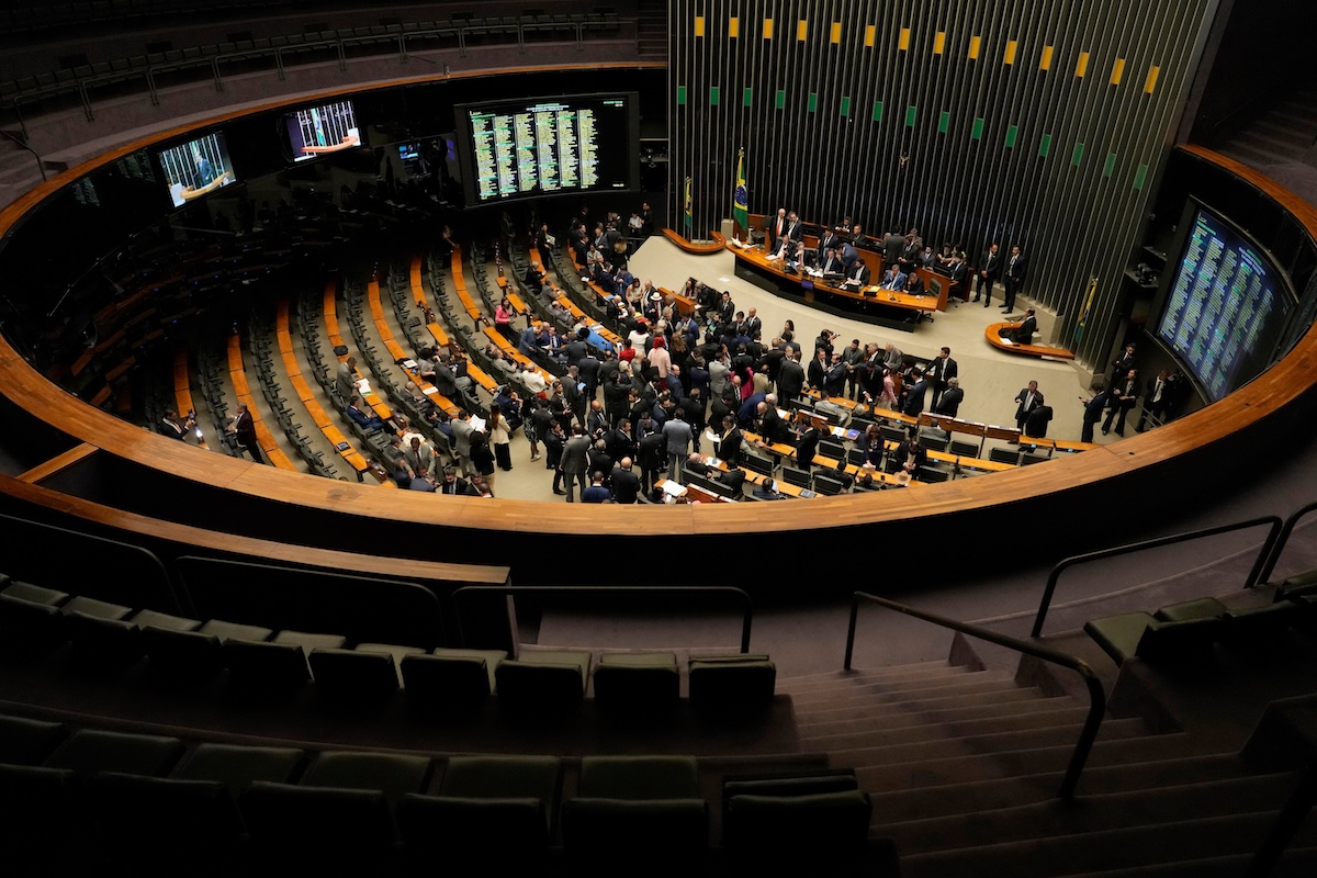 Una riunione del parlamento, a Brasilia, lo scorso dicembre