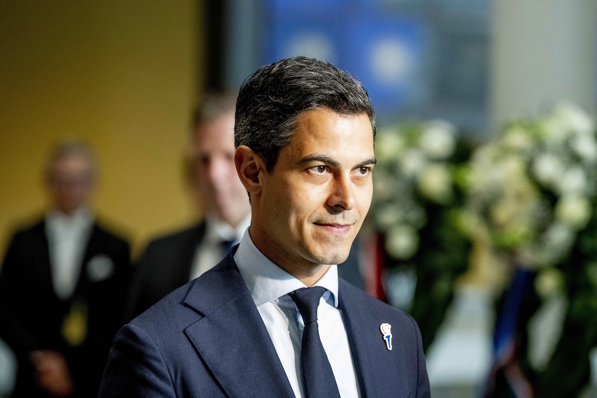 All’Aia un’esplosione ha danneggiato la sede del partito di Rob Jetten, il primo ministro dei Paesi Bassi