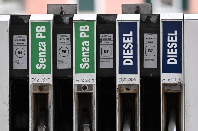 Il governo ha prorogato la riduzione delle accise sui carburanti fino al 22 maggio