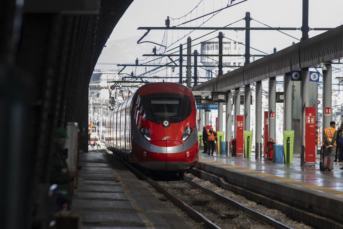 Ad agosto alcuni lavori programmati allungheranno i tempi di percorrenza dei treni sulle linee dell’alta velocità