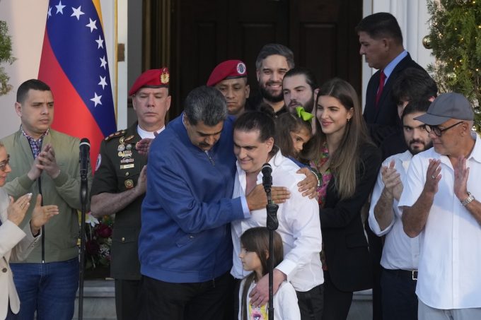 Il Venezuela ha estradato negli Stati Uniti Alex Saab, ex ministro e stretto collaboratore di Maduro