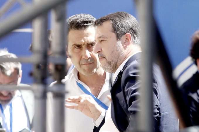 I commenti di Salvini sui fatti di Modena stanno dividendo la destra