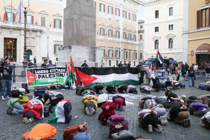 Le violenze inflitte da Israele agli attivisti della Flotilla