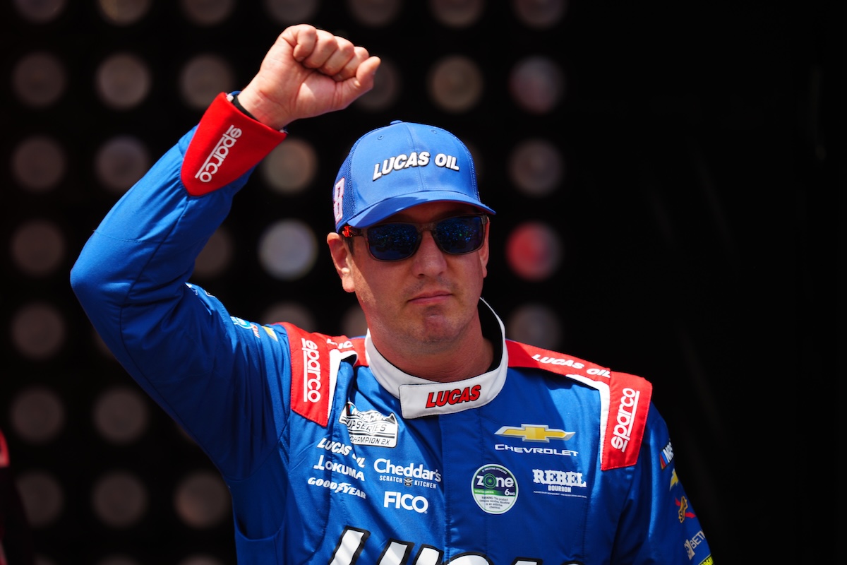 È morto a 41 anni Kyle Busch, pilota automobilistico statunitense per due volte vincitore del campionato NASCAR