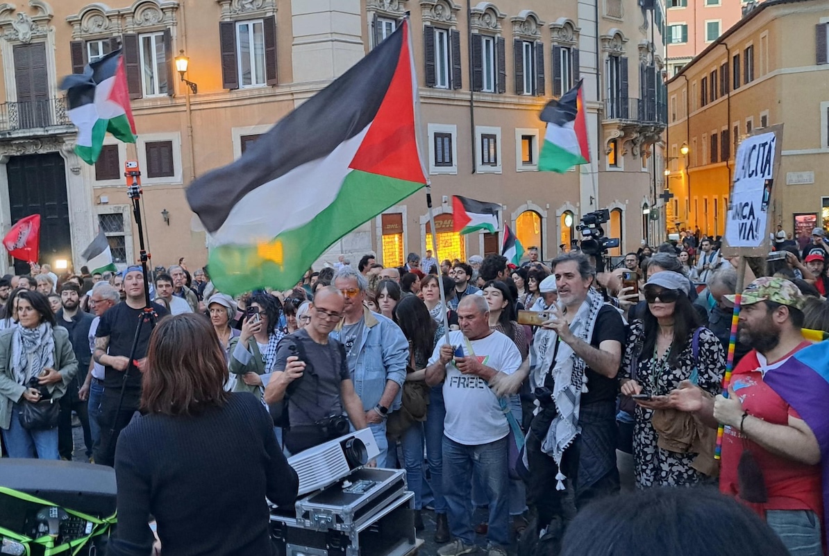 Una cinquantina di attivisti della Flotilla è ricoverata a Istanbul per le lesioni provocate dai soldati israeliani
