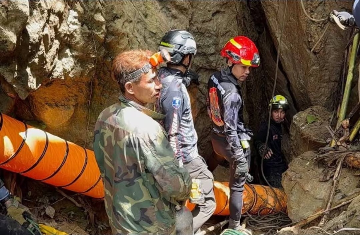 In Laos c’è una grande operazione per soccorrere sette persone bloccate in una grotta da quasi una settimana