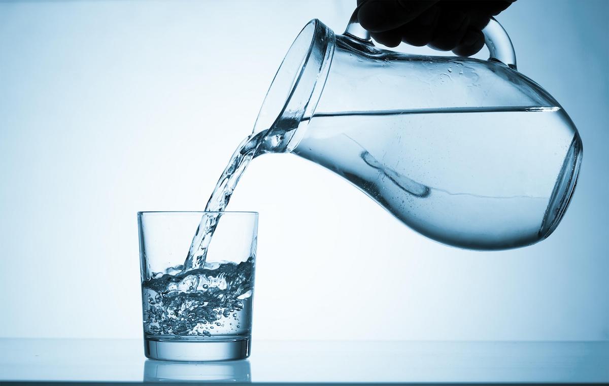 Ristoranti e hotel possono rifiutarsi di servire acqua del rubinetto ai clienti