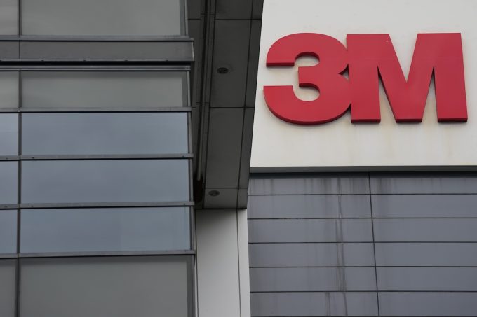 L’Australia farà causa alla multinazionale 3M per una schiuma antincendio con PFAS che ha contaminato 28 basi militari