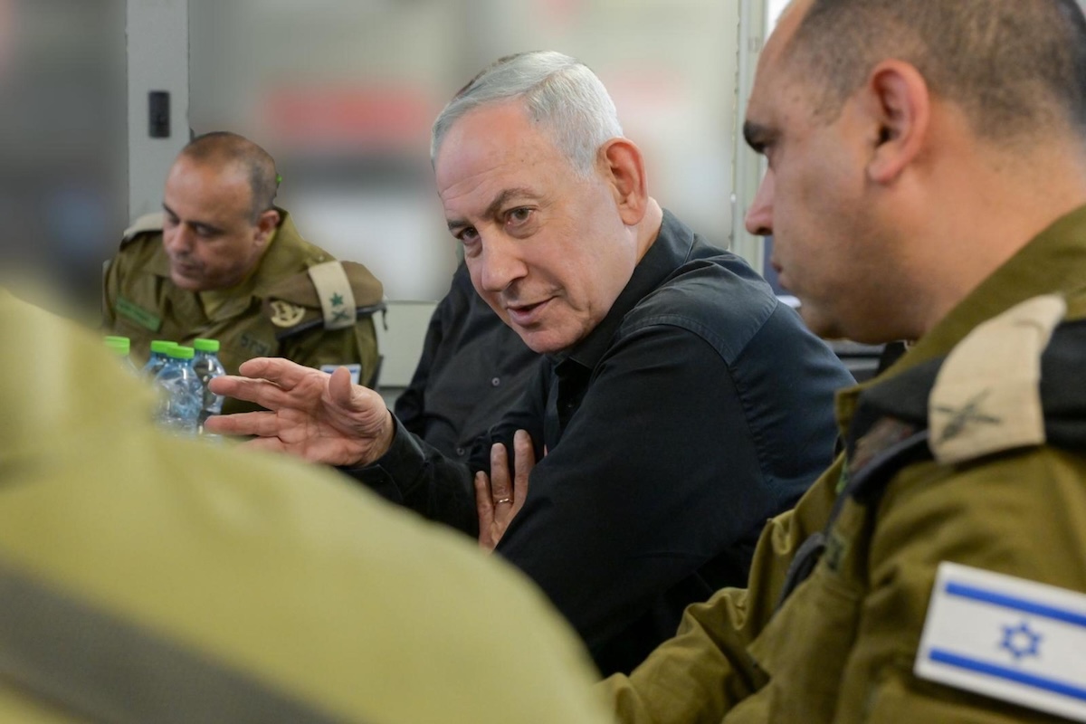 L’esercito israeliano ha superato il fiume Litani, allargando le operazioni oltre la “zona cuscinetto” occupata nel Libano meridionale
