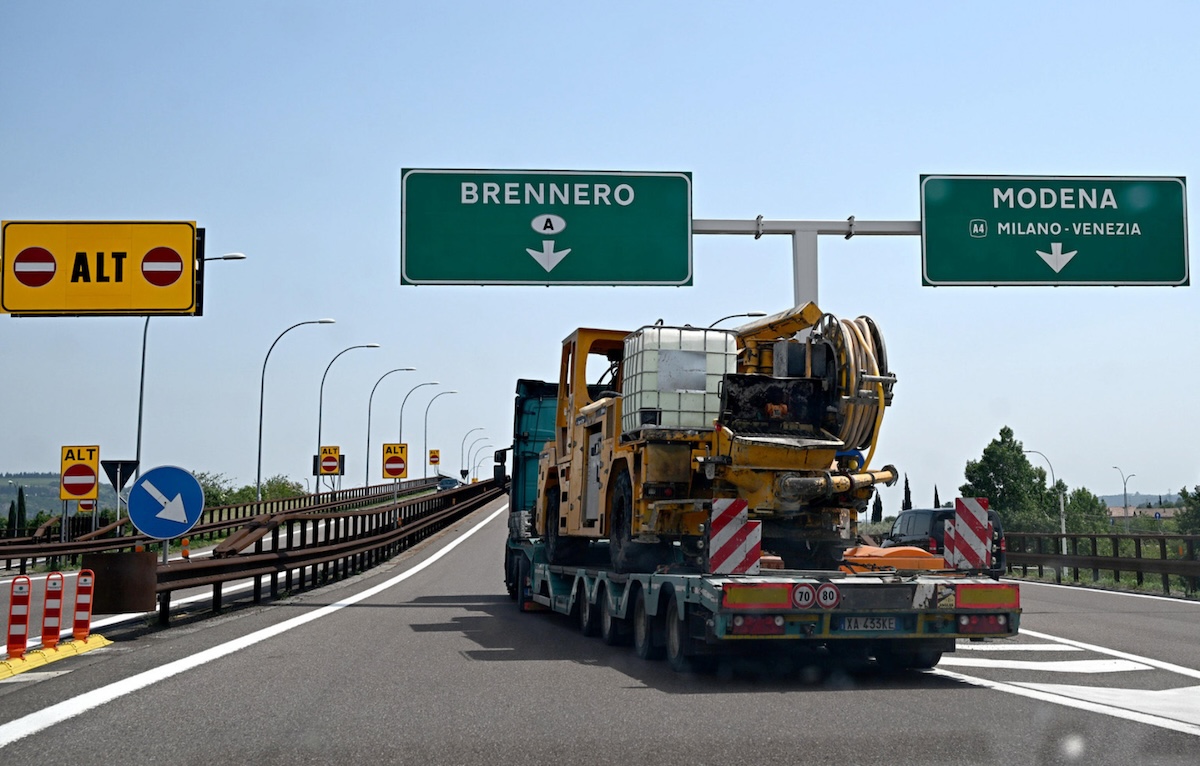È iniziata la chiusura dell’autostrada del Brennero, da Vipiteno fino in Austria