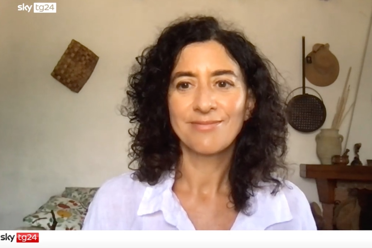È morta la giornalista Carola Frediani, tra i maggiori esperti di tecnologia digitale in Italia