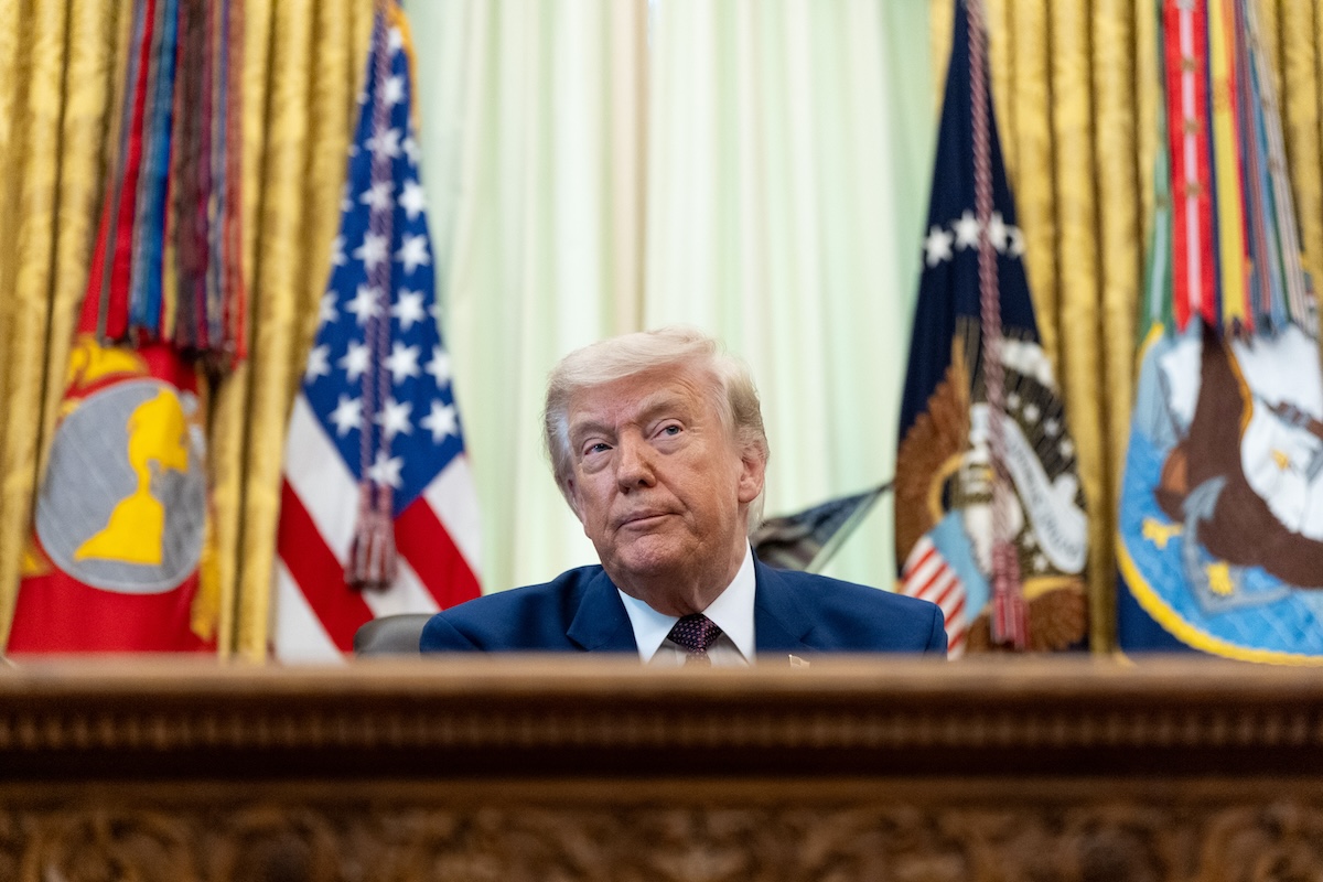 La Camera degli Stati Uniti ha votato una risoluzione per imporre il ritiro dalla guerra contro l’Iran: Trump può comunque ...