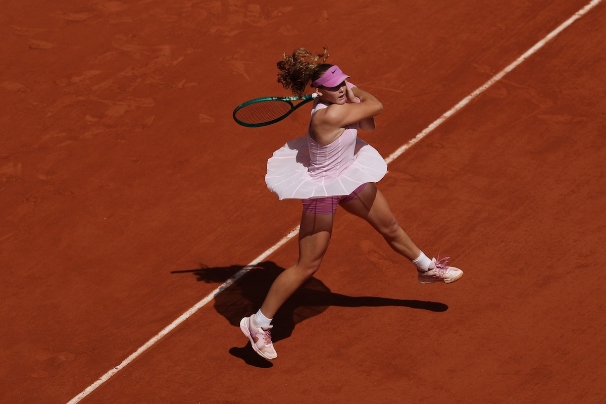 La tennista diciannovenne Mirra Andreeva è la prima finalista al Roland Garros