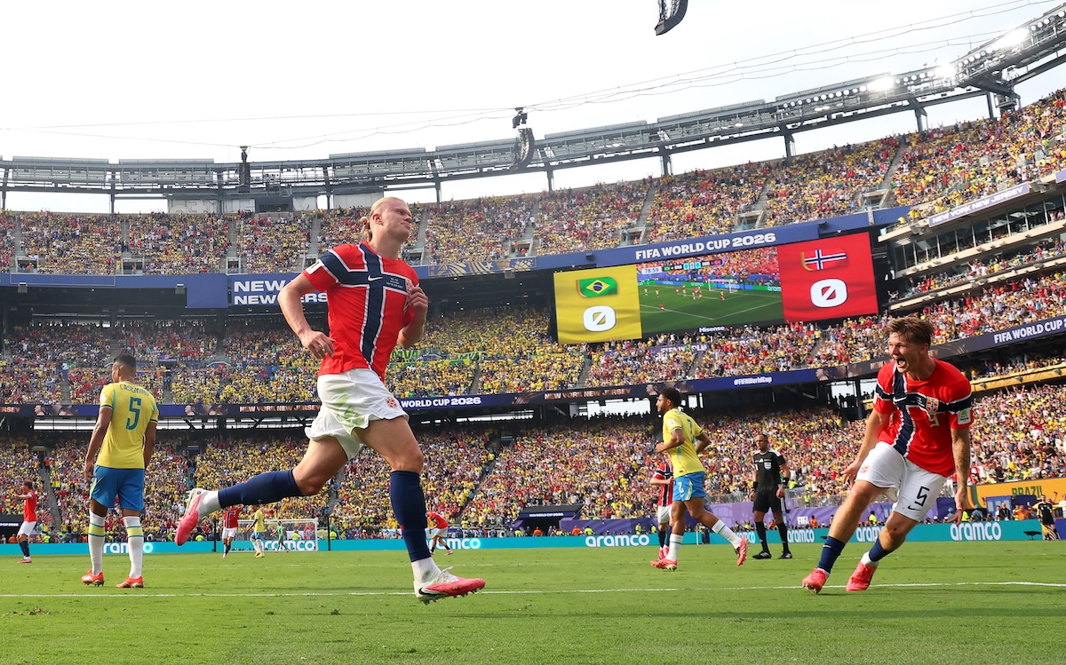 Erling Haaland ha fatto due gol al Brasile