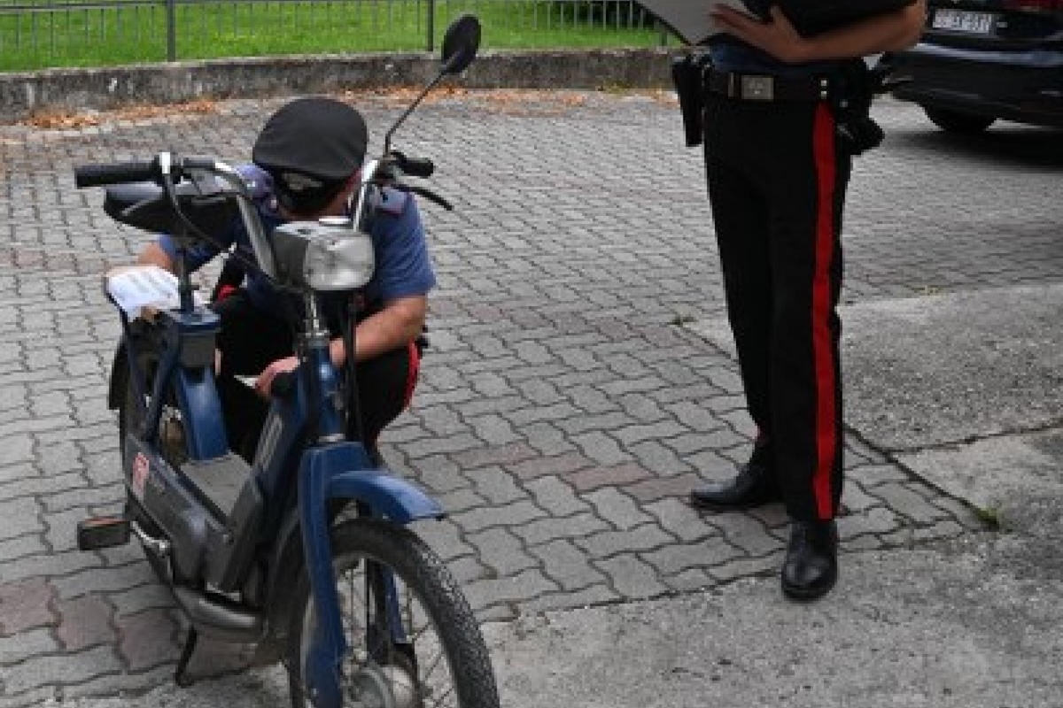 In provincia di Rovigo è stato trovato in circolazione un motorino Ciao rubato 45 anni fa