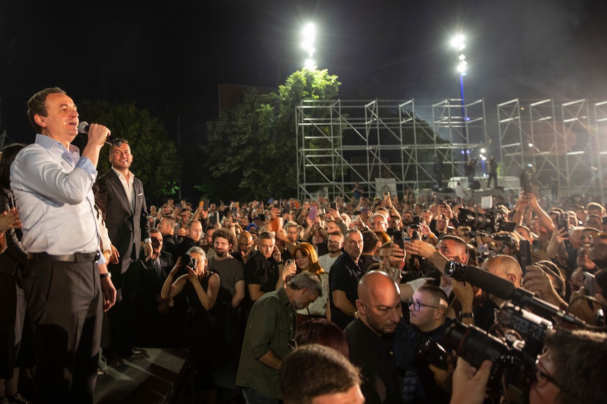 In Kosovo il partito del primo ministro uscente Albin Kurti ha vinto le elezioni parlamentari, ma senza la maggioranza