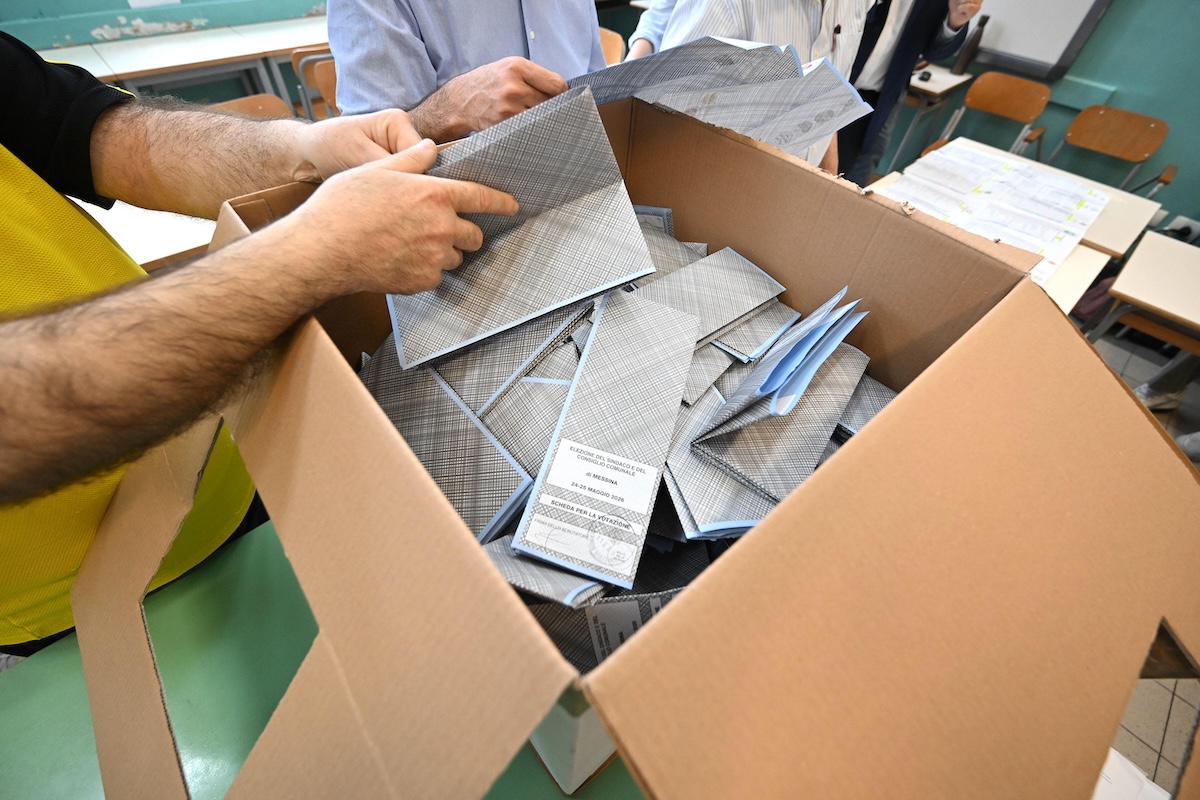 Ai ballottaggi delle comunali è finita tre a tre